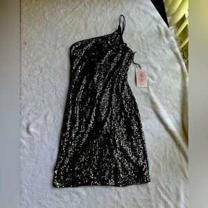 One shoulder sequence cocktail dress